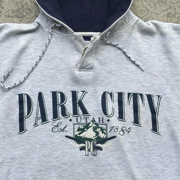 Vintage 90’s PARK CITY UTAH Gear For Sports Grey Pullover Hoodie - Picture 4 of 8